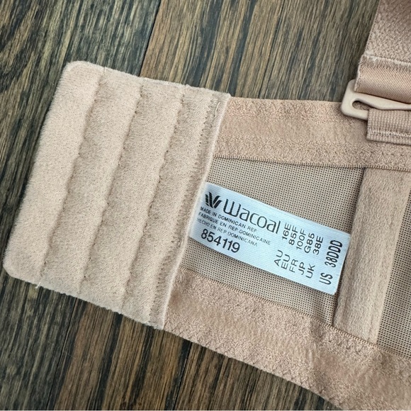 Wacoal Red Carpet Strapless Full Busted Underwire Bra size 38DDD - Picture 5 of 6